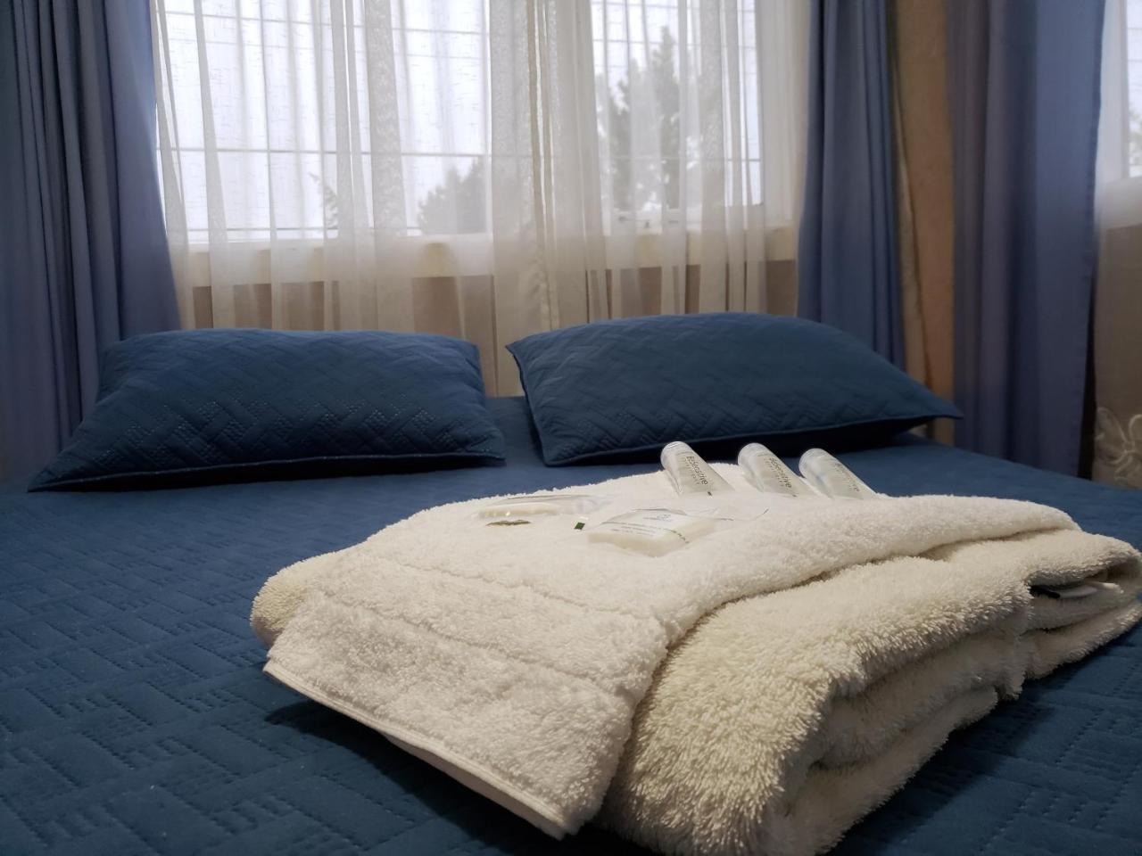 Antiguos Bed And Breakfast Пуерто Наталес Екстериор снимка