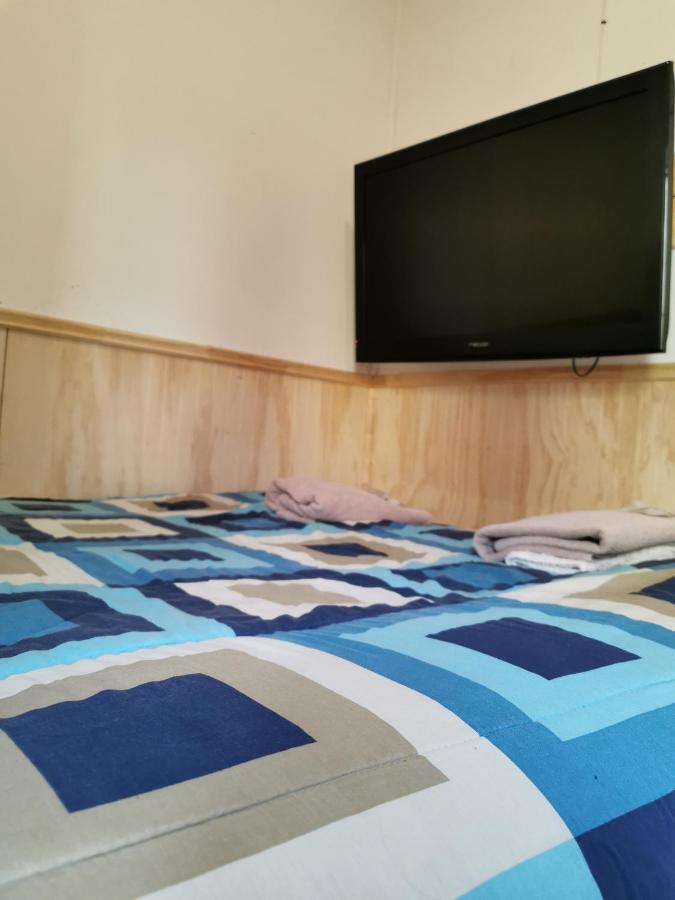 Antiguos Bed And Breakfast Пуерто Наталес Екстериор снимка