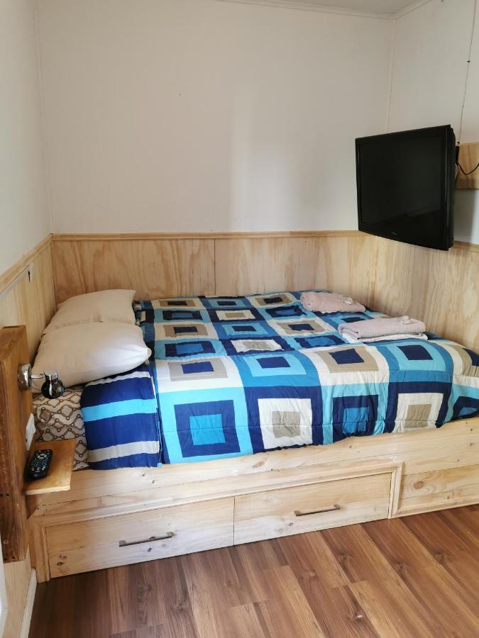 Antiguos Bed And Breakfast Пуерто Наталес Екстериор снимка
